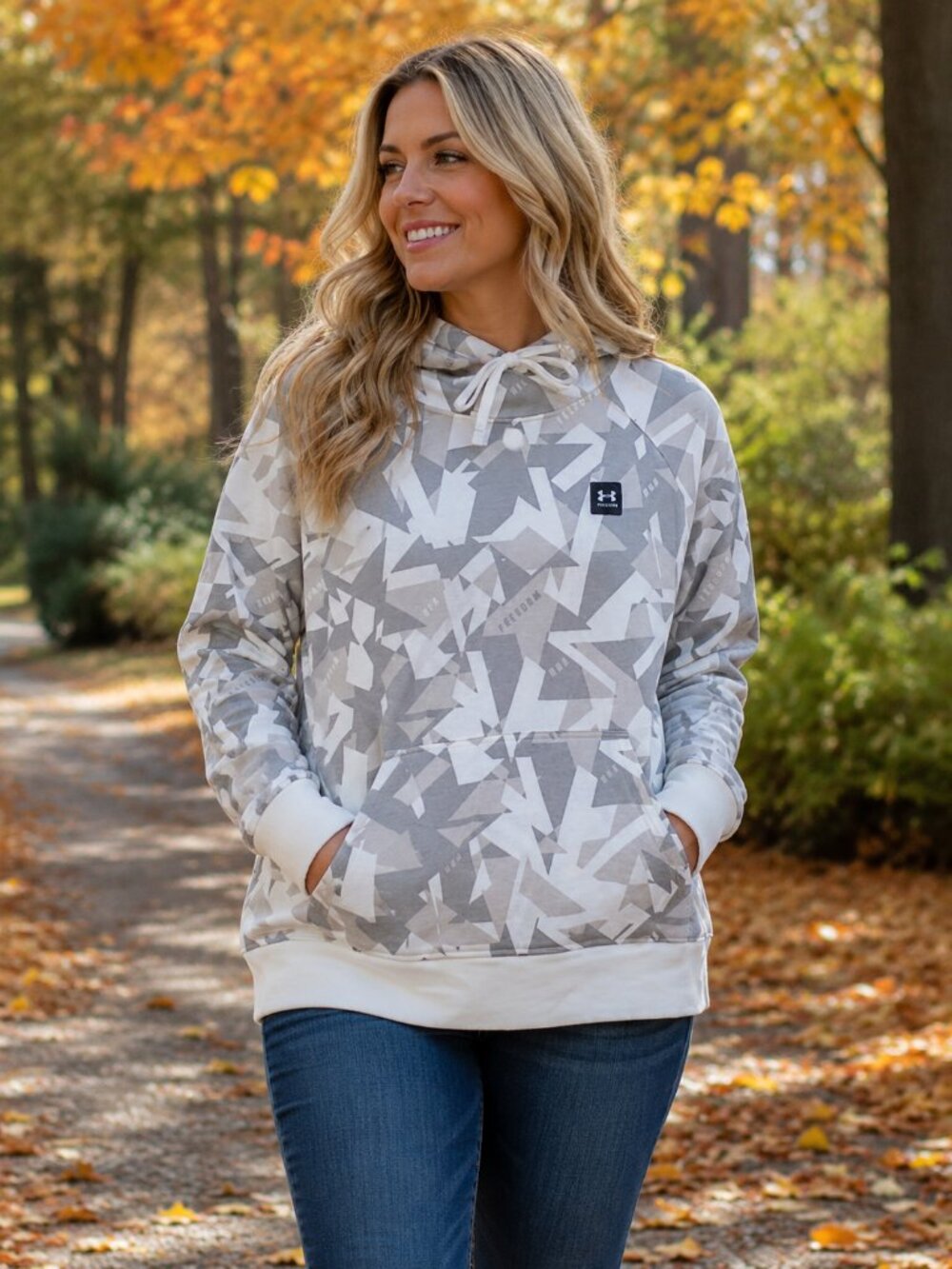 UNDER ARMOUR Long Sleeve Hooded "Freedom" Sweatshirt White/Gray XXL